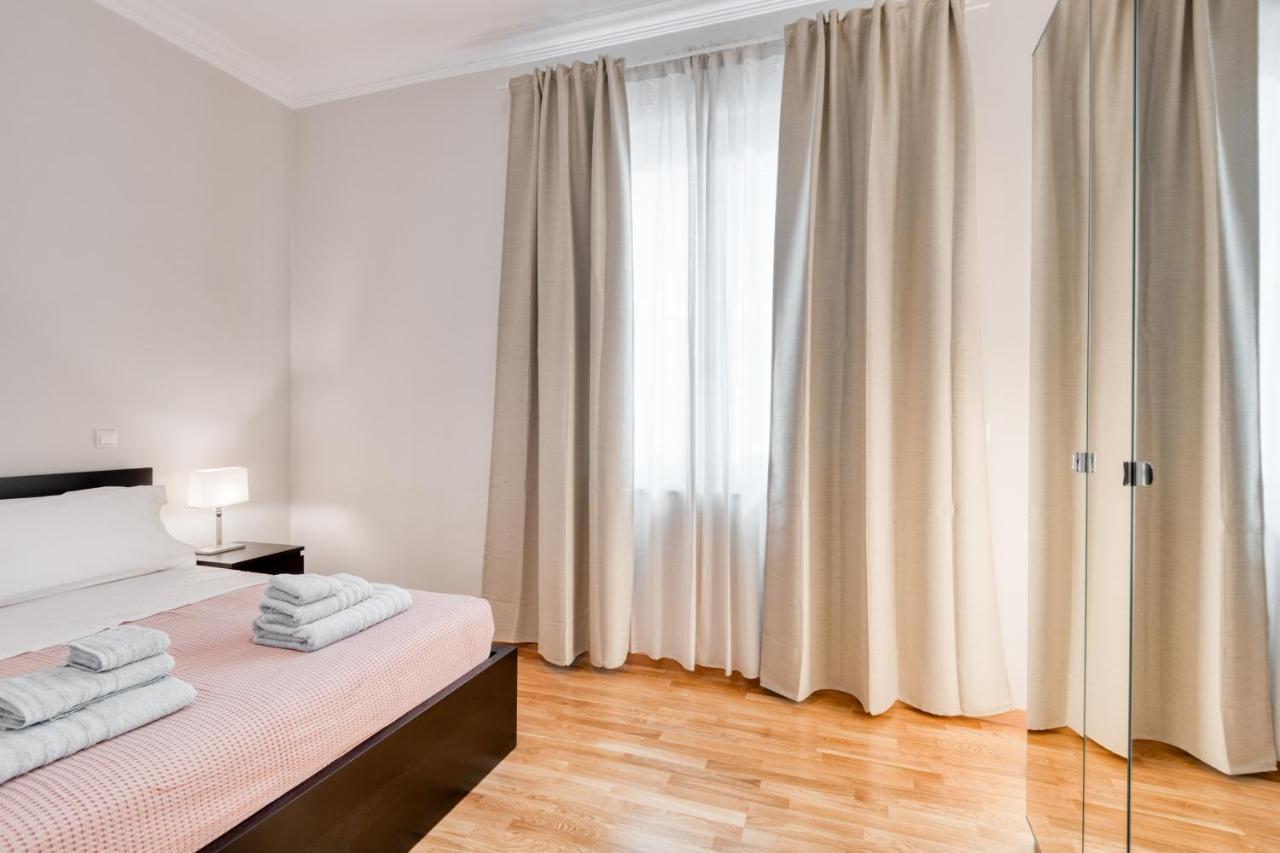 Modern 2-Bedroom Apt, 200M From The Acropolis Athens Exterior photo